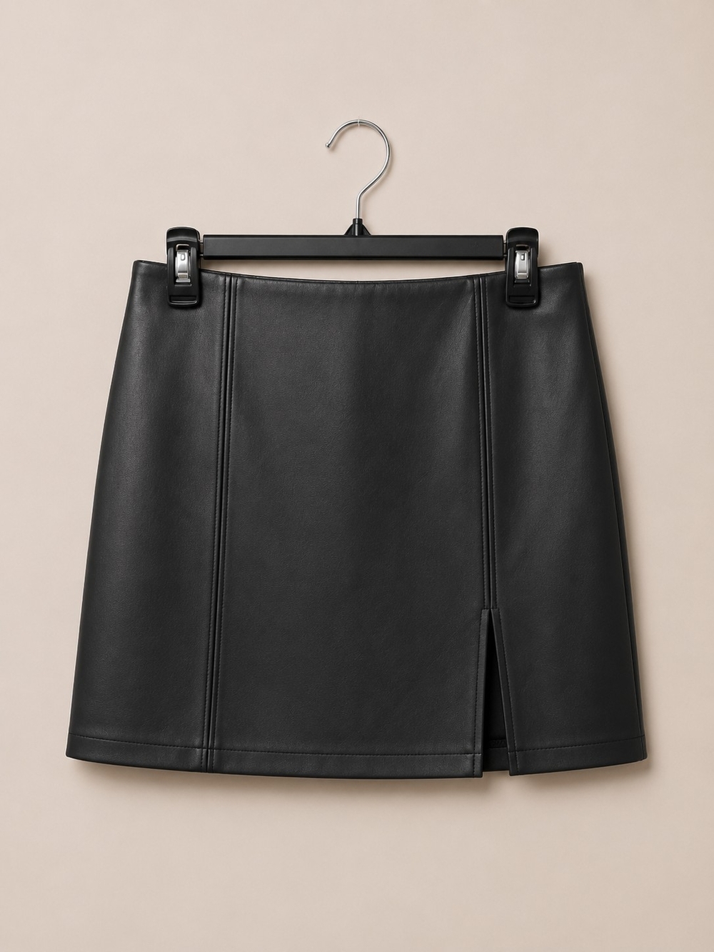 Mangopop Women's Black Faux Leather Mini Skirt with Front Slit XL - NWT - Picture 3 of 4
